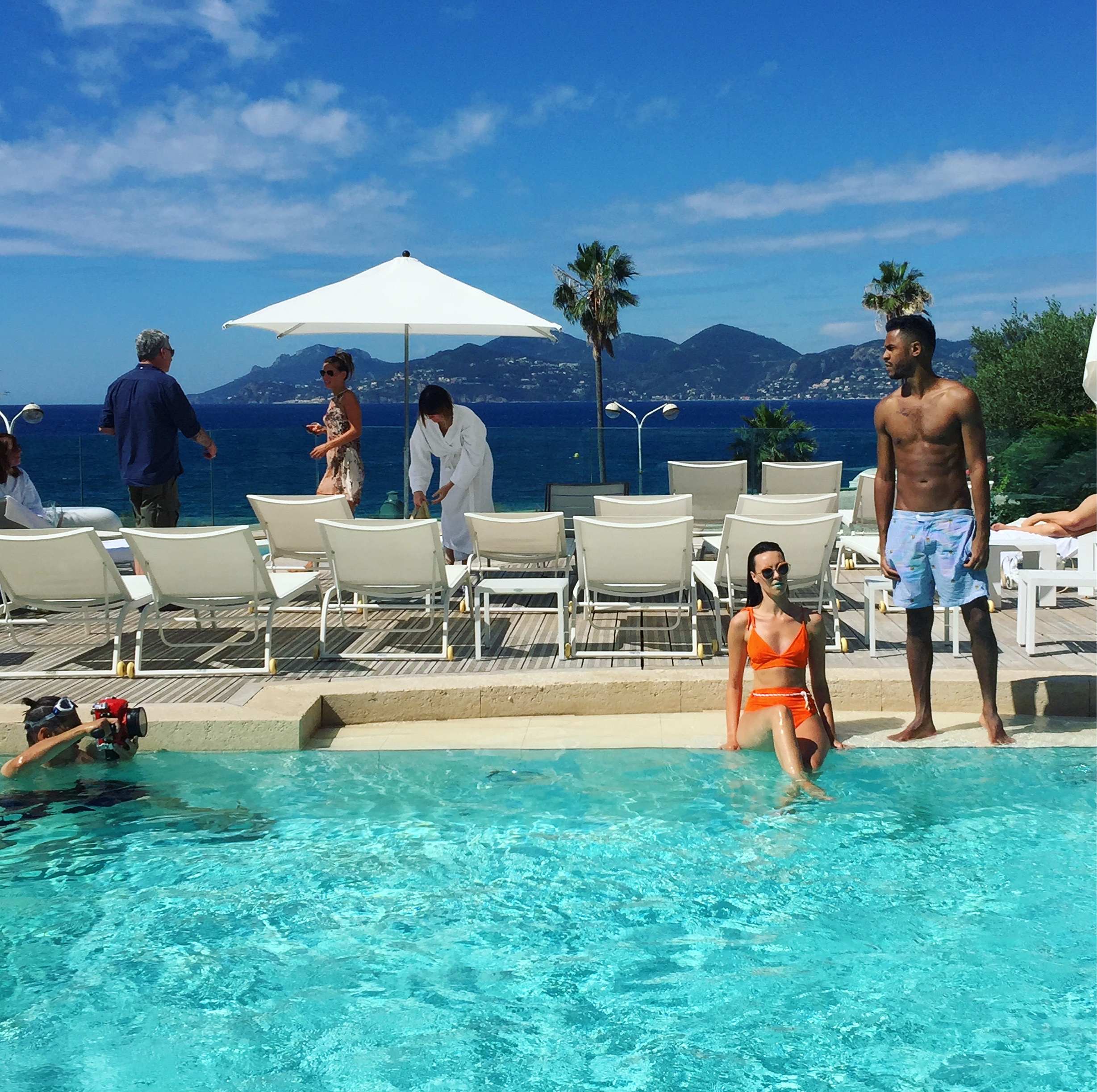 arty trendy Magazine